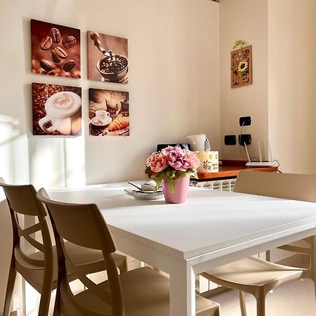 Il Villino B&B - Napoli/Pompei/Sorrento/Costiera Brusciano Esterno foto